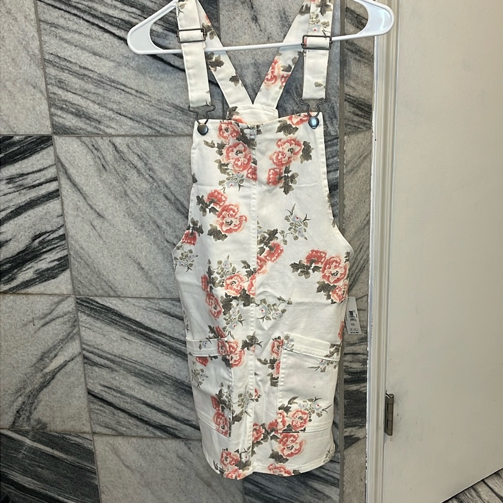 No boundaries floral print overall jumper size S